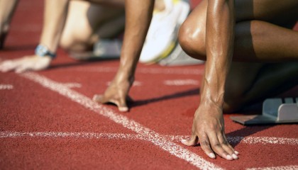 开云APP-切特稳定输出不掉线，掘金力克广厦队，现代篮球的稳定革命